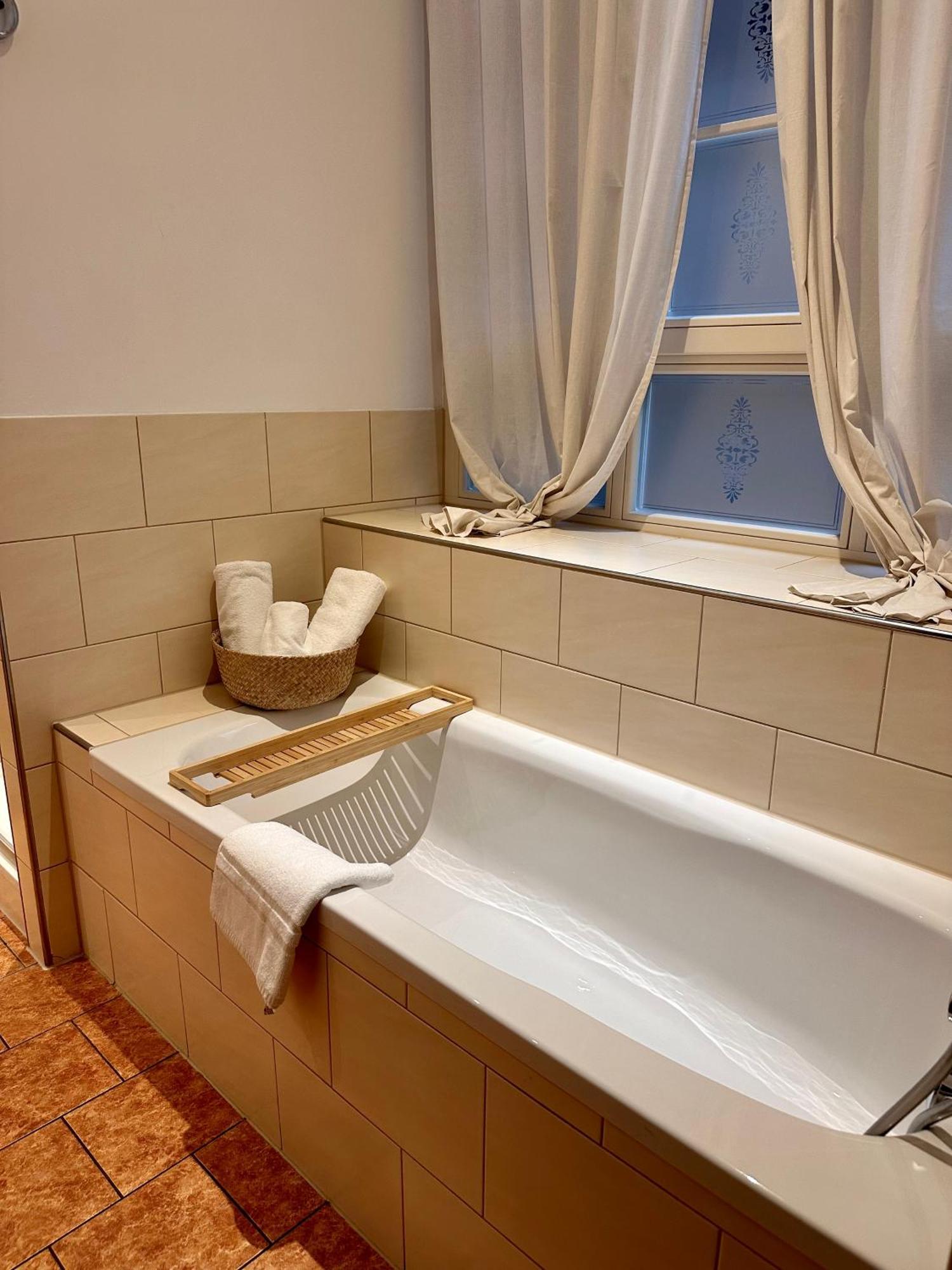 Hotel Cinderella.Kreuzberg à Berlin Extérieur photo